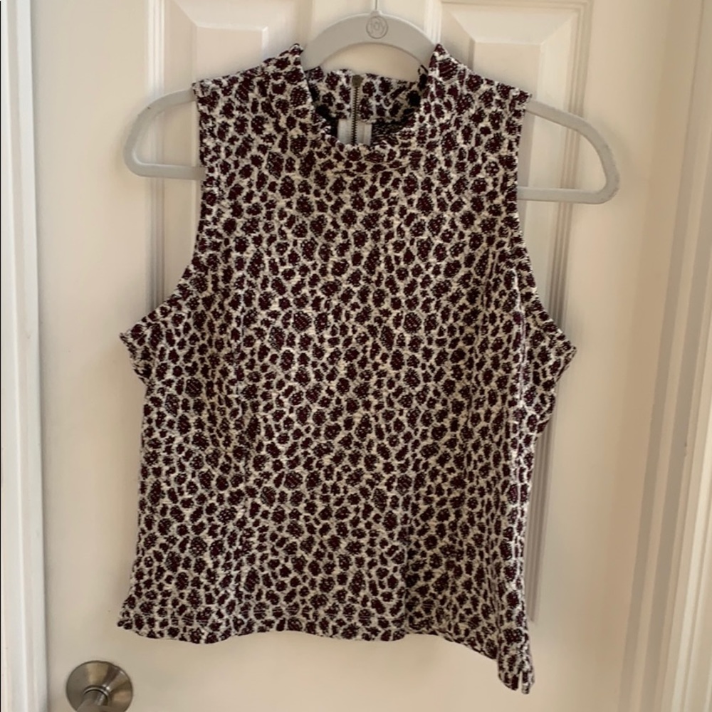 New w/tags blk/plum motif sleeveless sweater